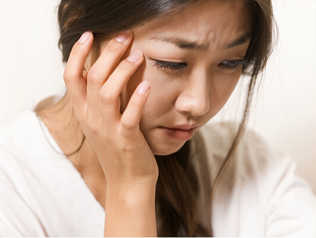 阴毛变白是身体生病了吗？