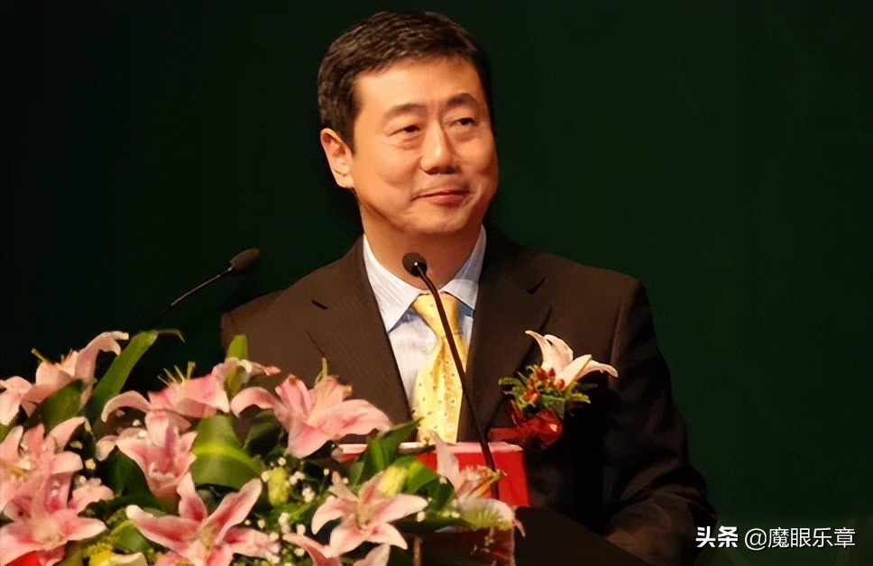 把一手好牌打烂佼佼者,把一副好牌打稀烂的人