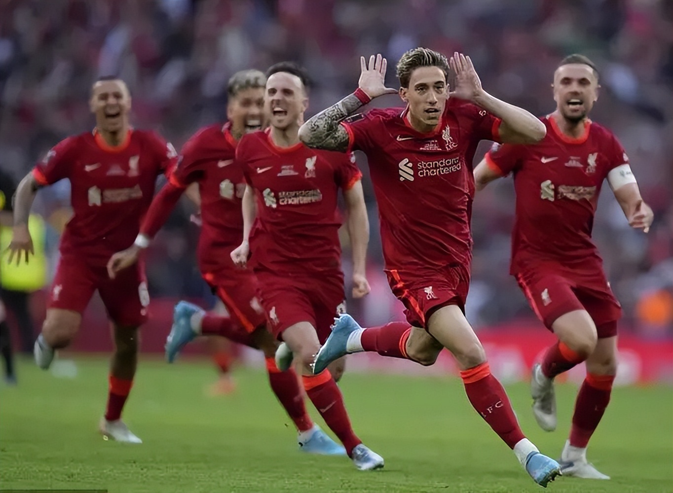 明天足球比赛推荐,明天足球赛事分析