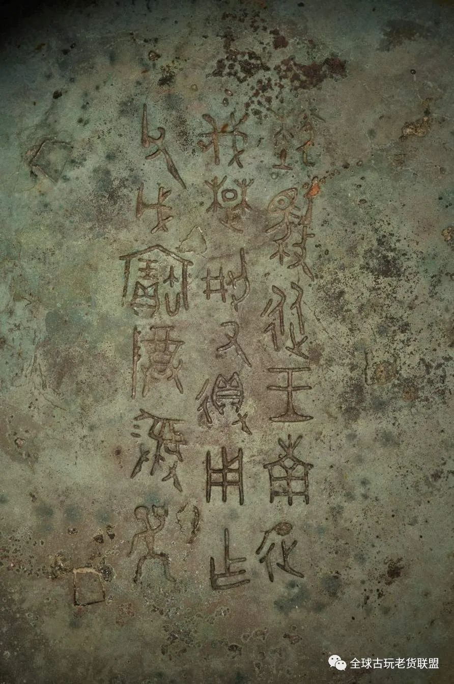 一言九鼎大名鼎鼎的意思,一言九鼎大名鼎鼎是什么意思