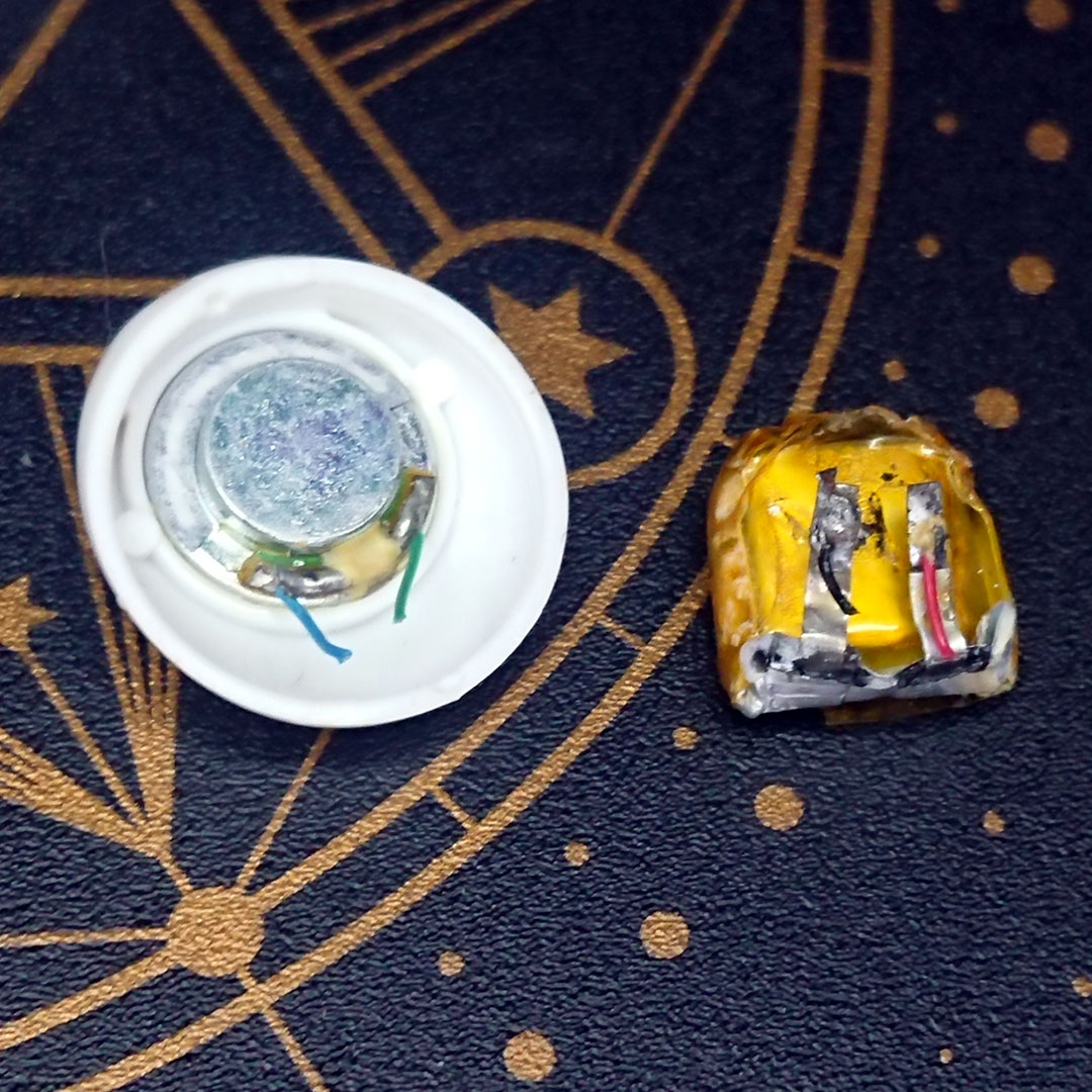 山寨蓝牙耳机拆解对比,拆开山寨蓝牙耳机