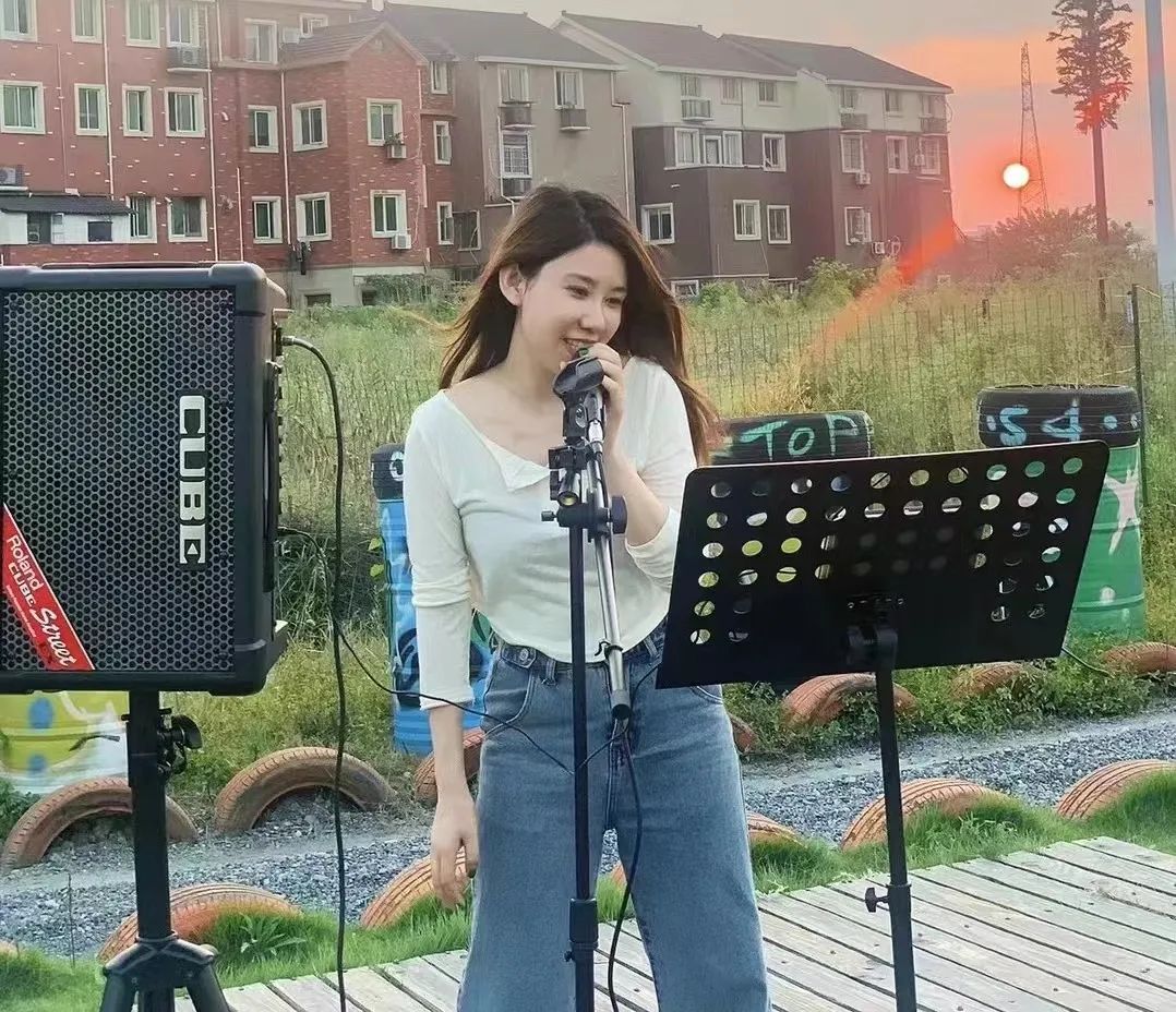 29岁大龄剩女相亲50次,8090后单身相亲会怎样