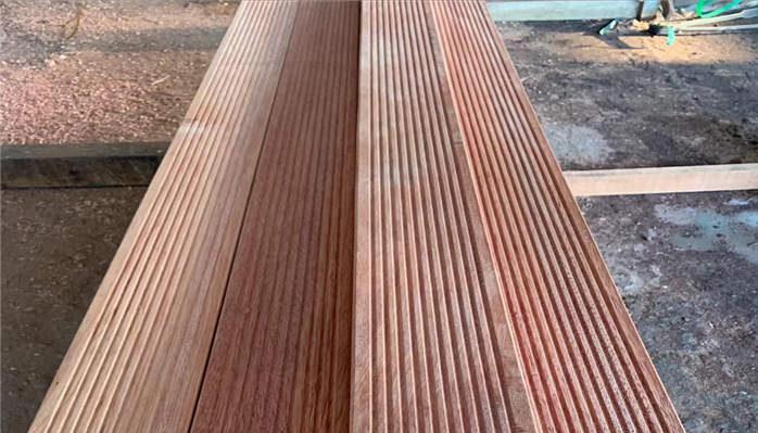 唐木适合做地板吗,唐木地板属于什么木