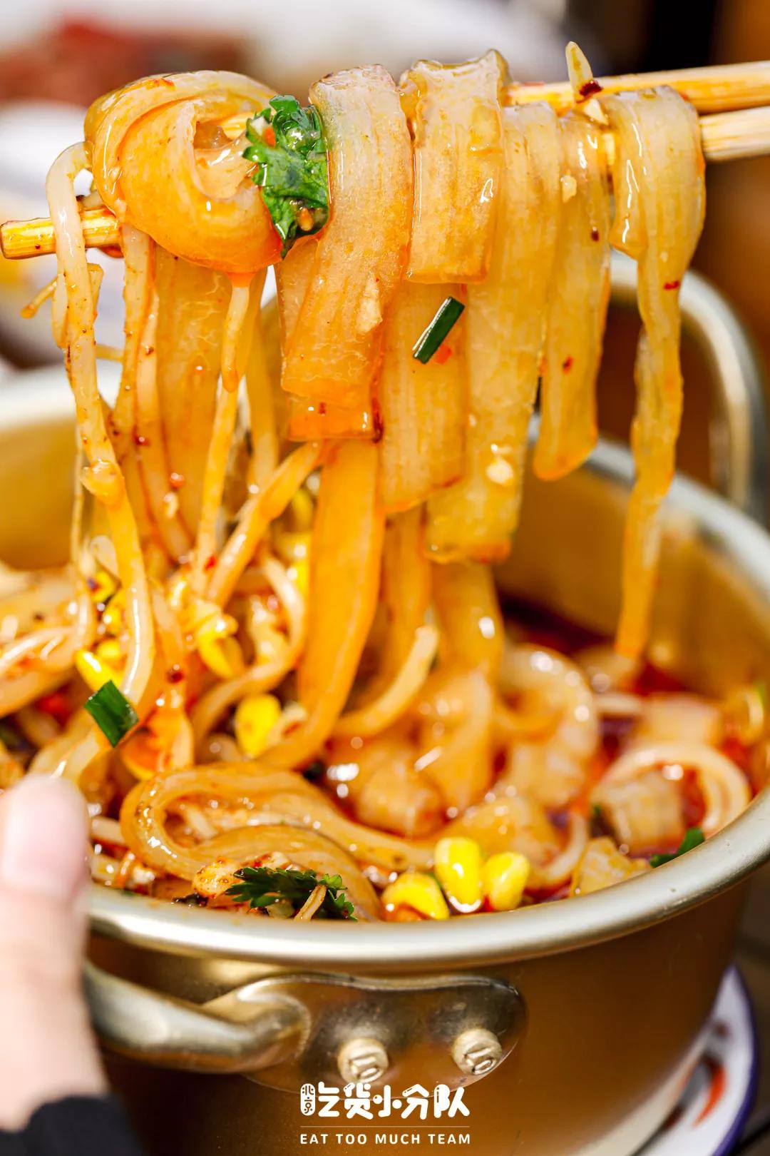 海口青年路美食街推荐,成都青年路美食街叫什么