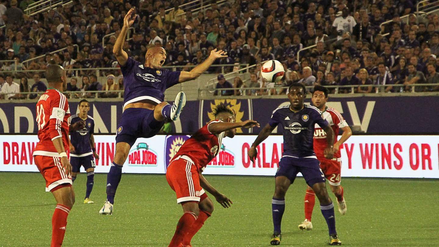 今日足球竞彩4串1预测,今日竞彩足球2串1推荐