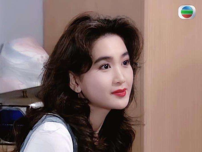 当氛围感美人遇到真美人，朱茵输多赢少，鞠婧祎章子怡暴露颜值