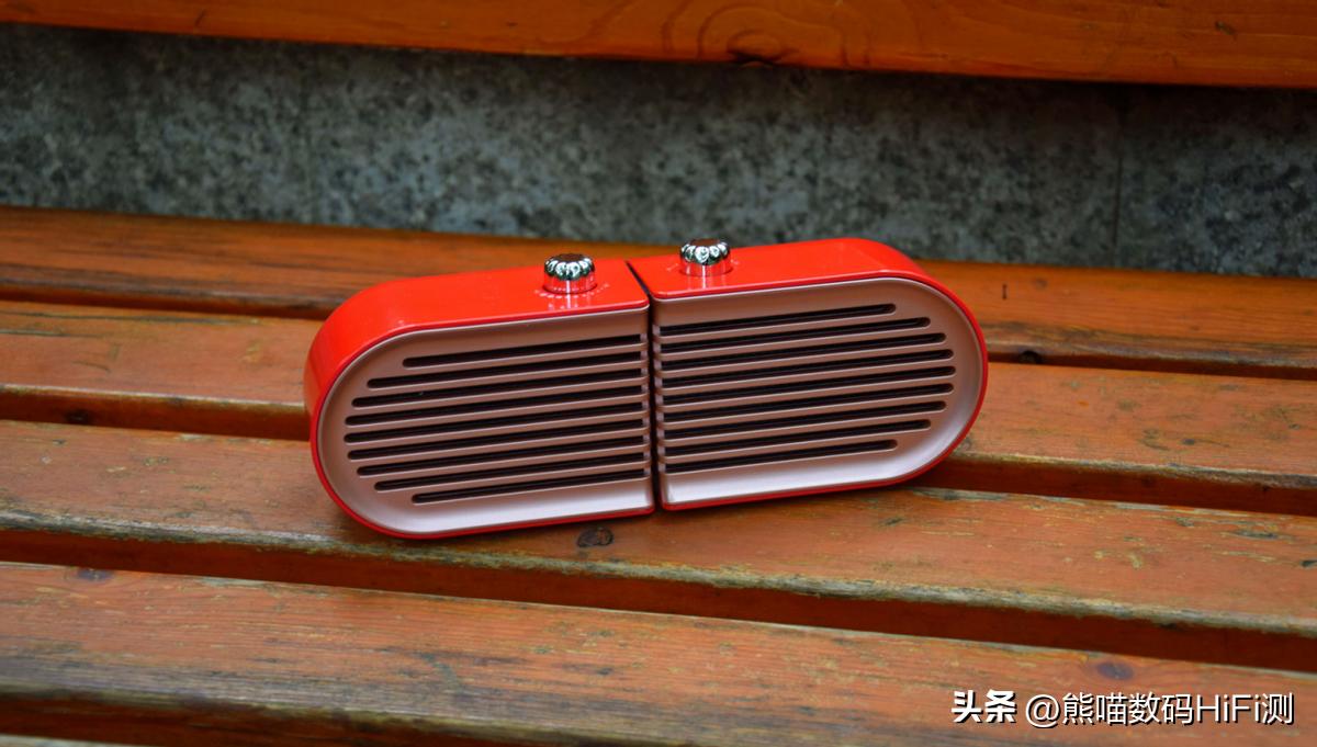 随身便携式户外蓝牙音响,户外旅行听歌设备