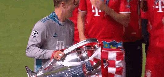 魔力鸟时期曼联阵容,曼联夺冠魔力鸟