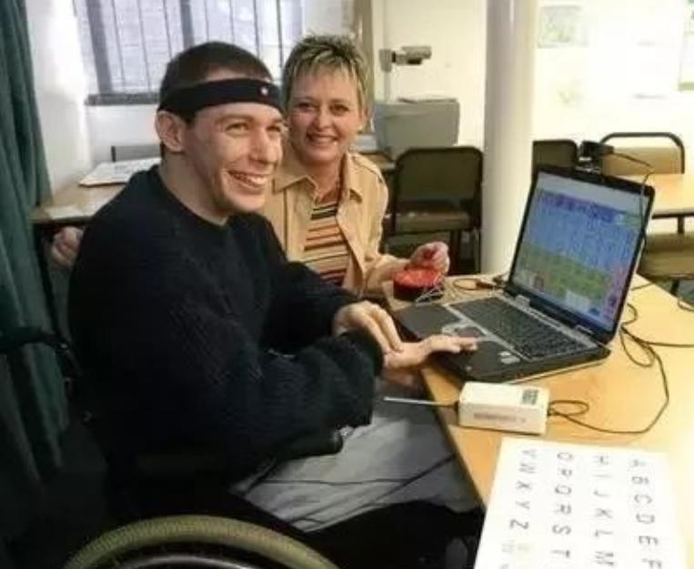 幽灵男孩马丁ted,幽灵男孩马丁的护工