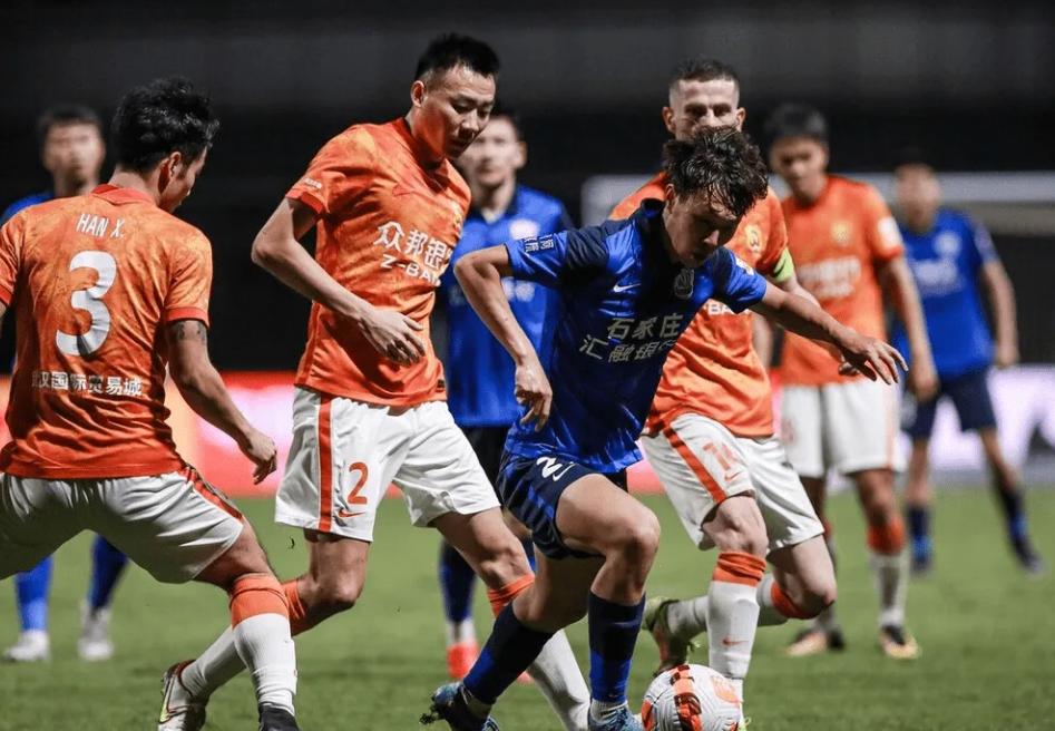 中超足协重罚完整视频,遭足协罚款2万并通报批评