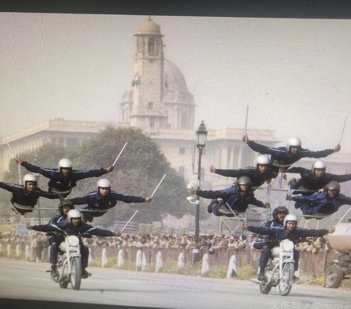 印度足球队与中国队,奇葩足球队