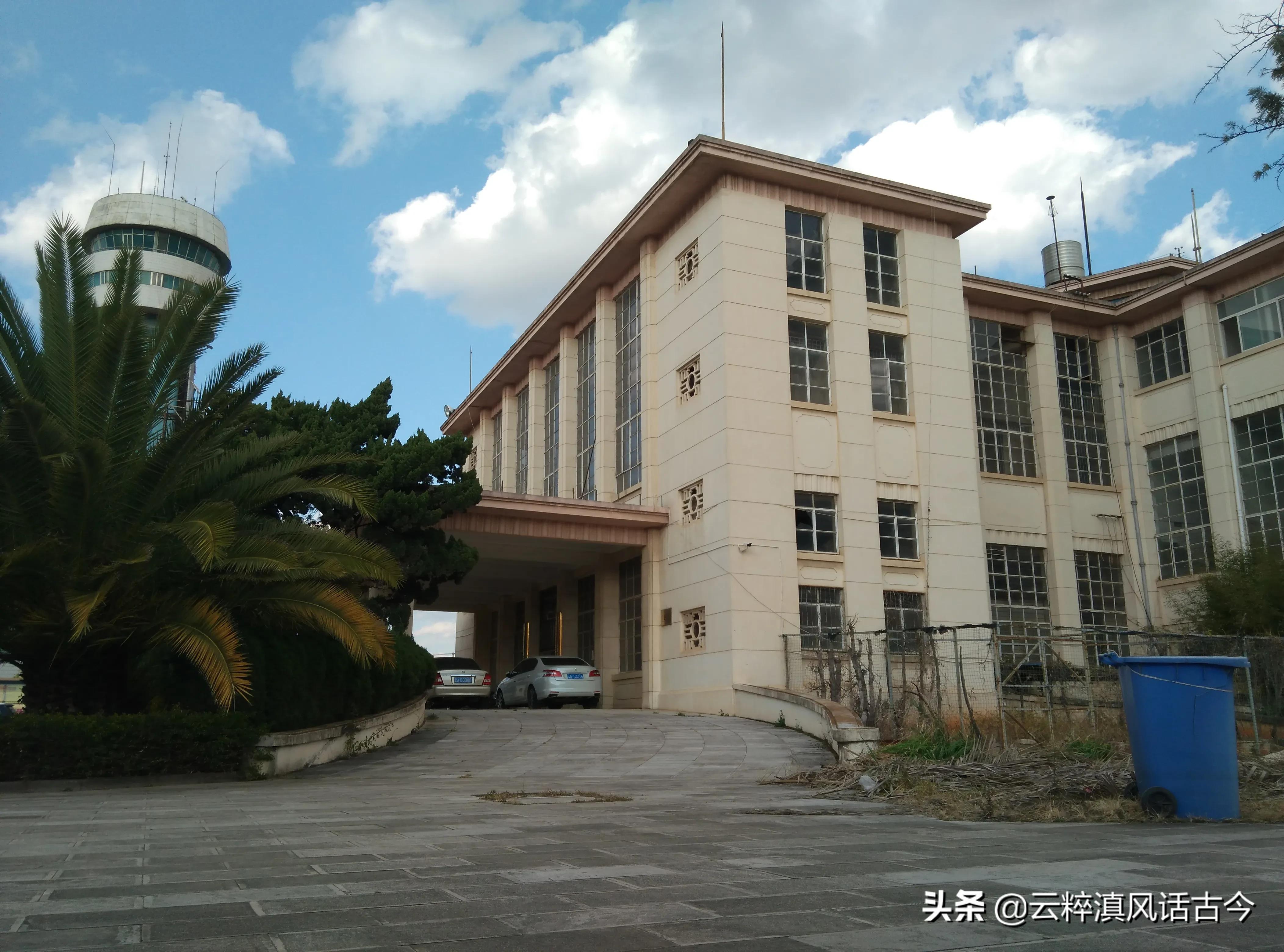 云南为何是近代航空飞行实力最强的省份，两座昆明候机楼来作证