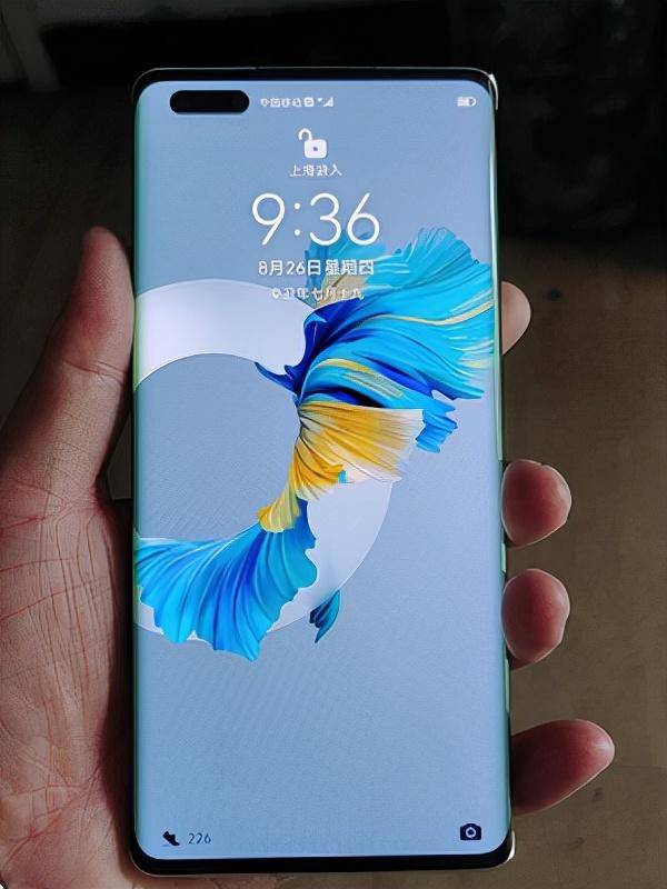 手机曲面屏有比直面屏好用吗,曲面屏手机为什么越来越不受欢迎