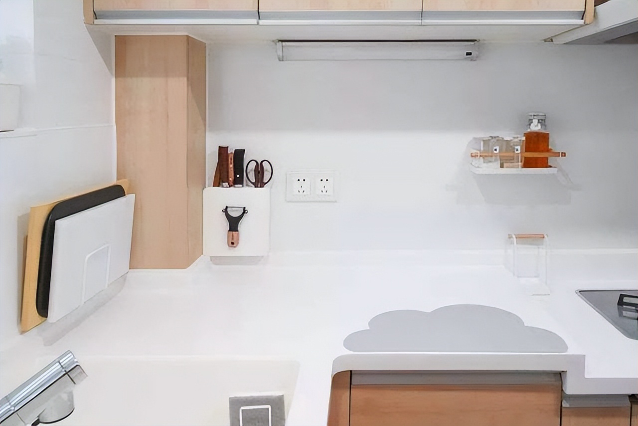 厨房墙面贴瓷砖前处理,厨房墙面瓷砖怎么贴最好打理