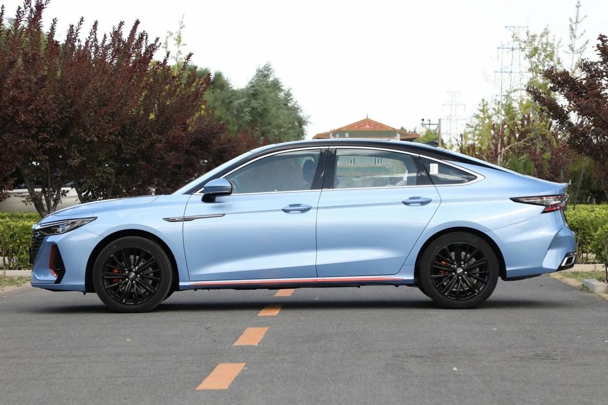 30万预算买这11台车最有面子,年轻人买这三款车贼帅还省钱