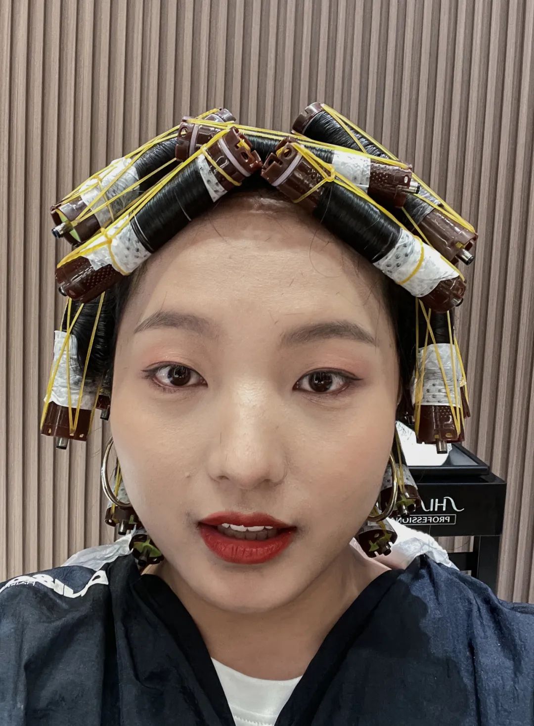 脸大高发际线发型推荐,高发际线宽脸发型