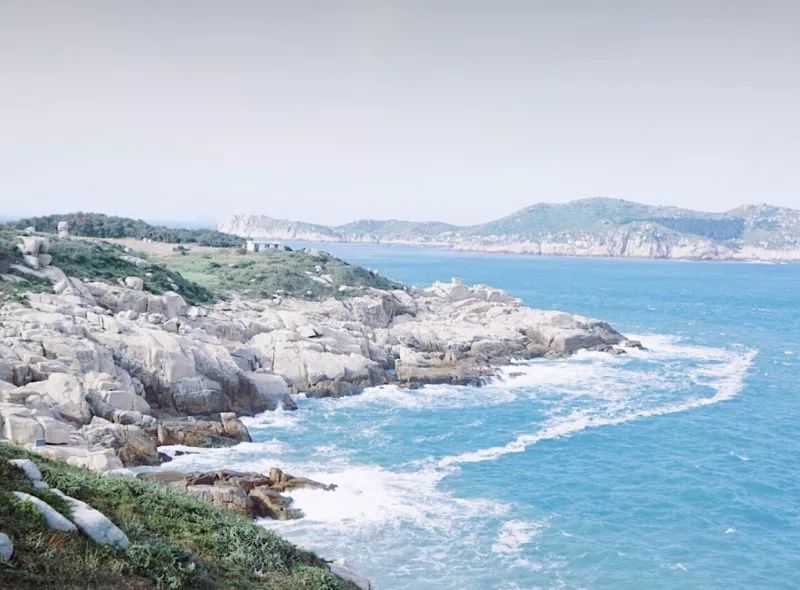 离上海一个小时车程的海边民宿,圣托里尼云上东山海景民宿优惠