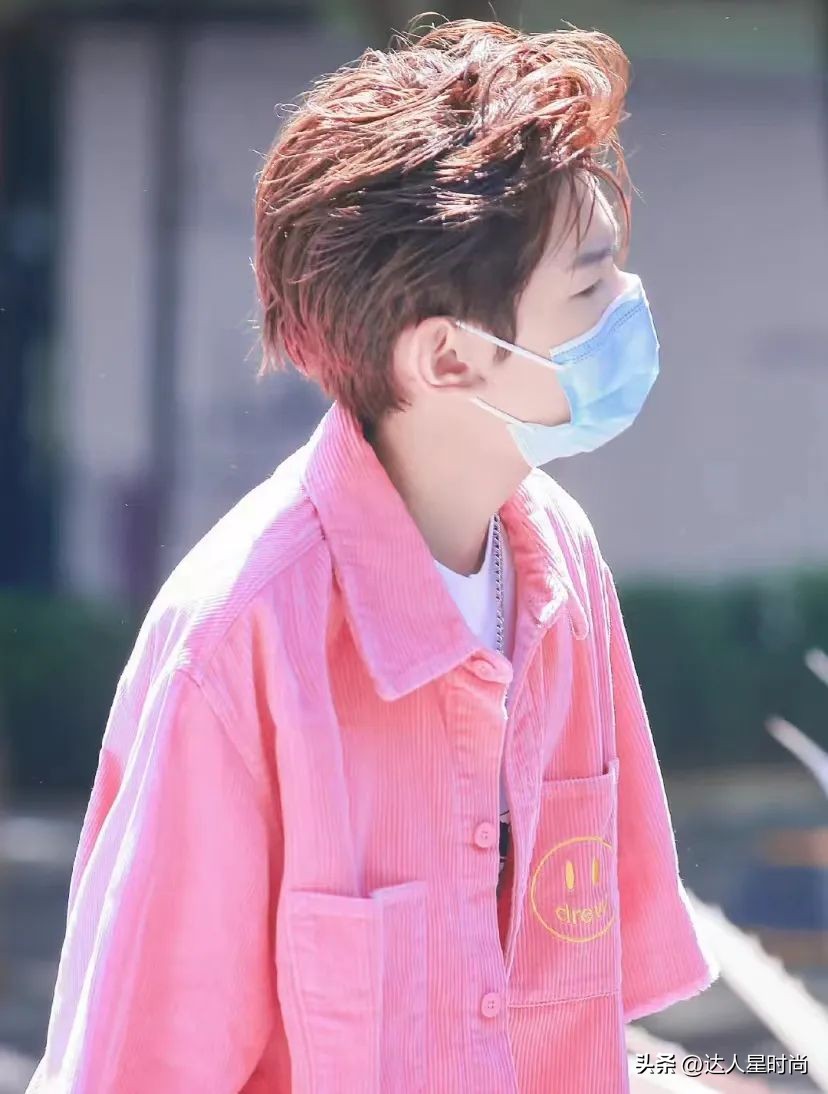 让王鹤棣、鹿晗、龚俊、王嘉尔、白敬亭告诉你：男生穿粉色有多帅