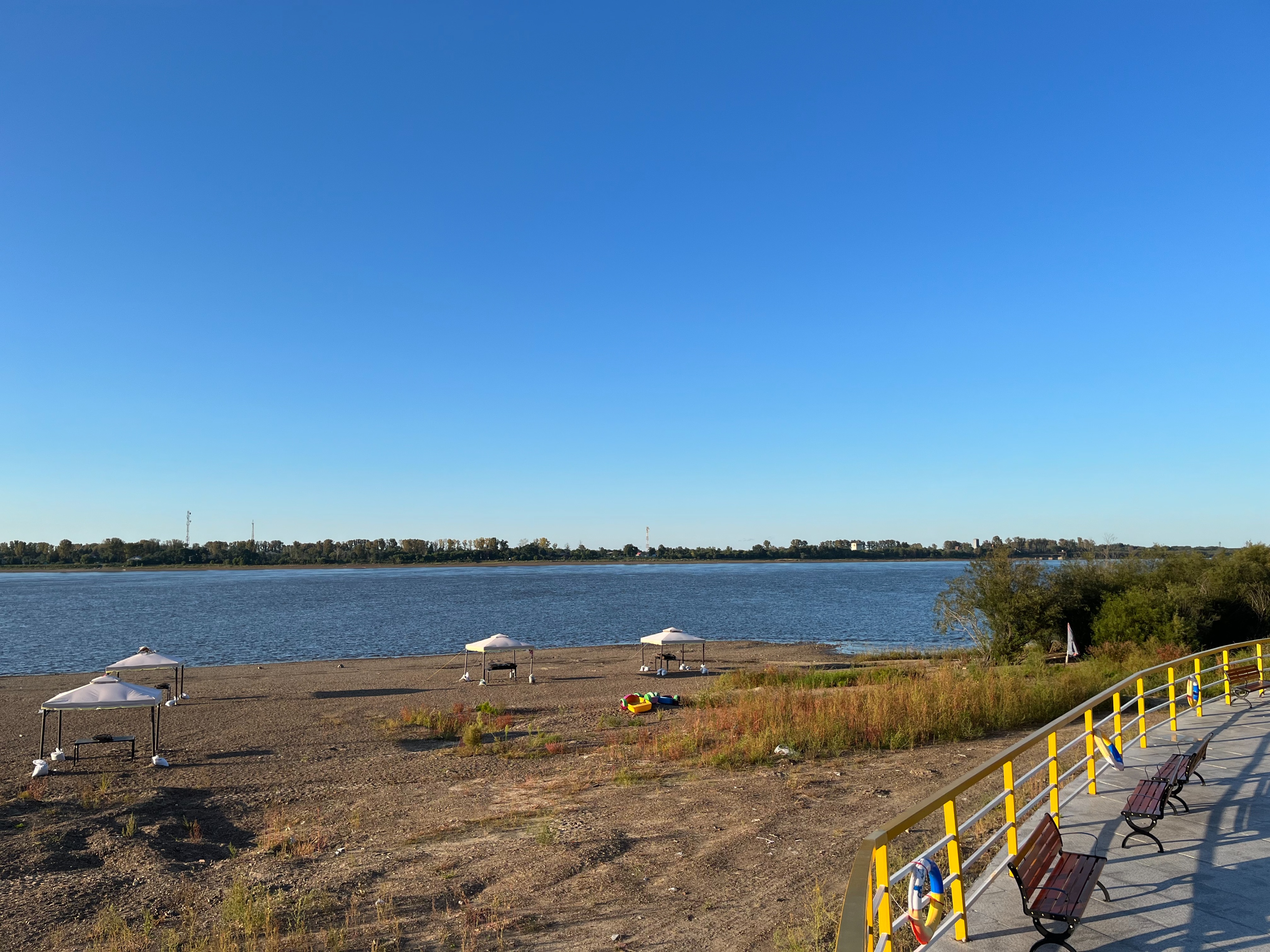 夫妻自驾11000公里,夫妻两人自驾游最新视频