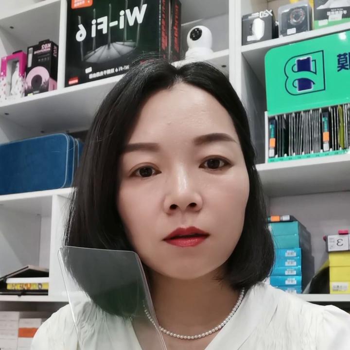 手机专业贴膜的有没有塑料膜,手机厂商的免费贴膜