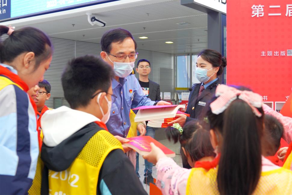 全国各地高铁站打卡,各个地方高铁站打卡