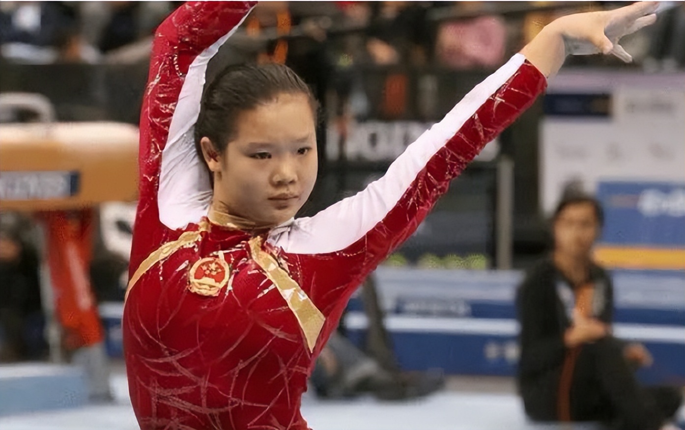 体操女皇程菲：身材严重发福涨至200斤，35岁任副教授仍单身