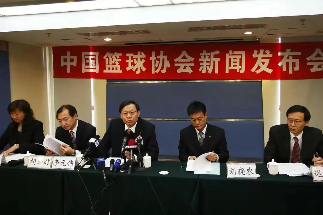 李亚光被查后，CBA旧将申冤被警告，天津市纪委介入，篮坛迎地震