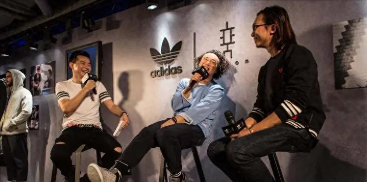 陈奕迅调侃明星,陈奕迅幽默点评