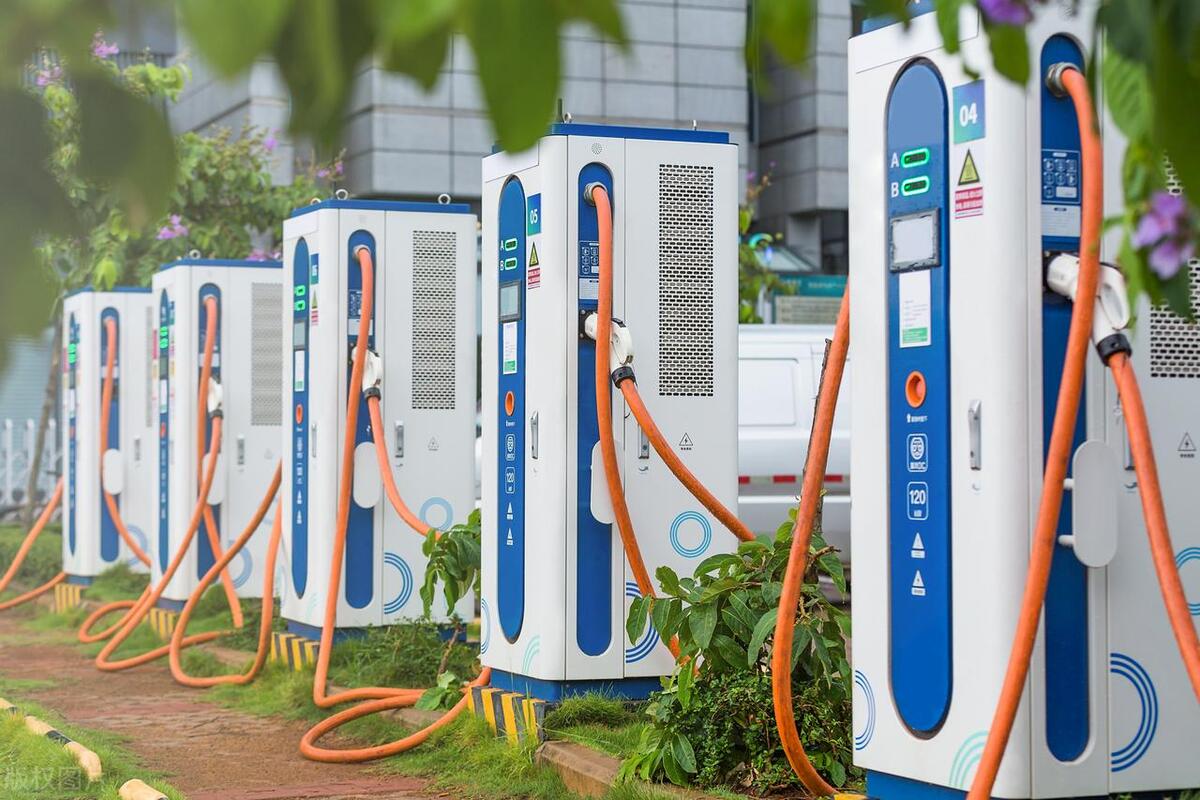 为什么说新能源汽车是一种趋势,中国新能源车的现状和前景