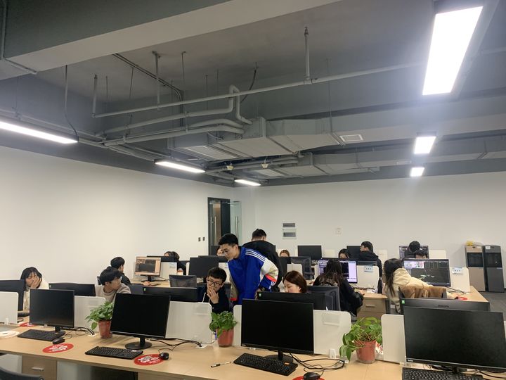 人工智能最吃香的十大职业,人工智能行业哪些职位不需要学历