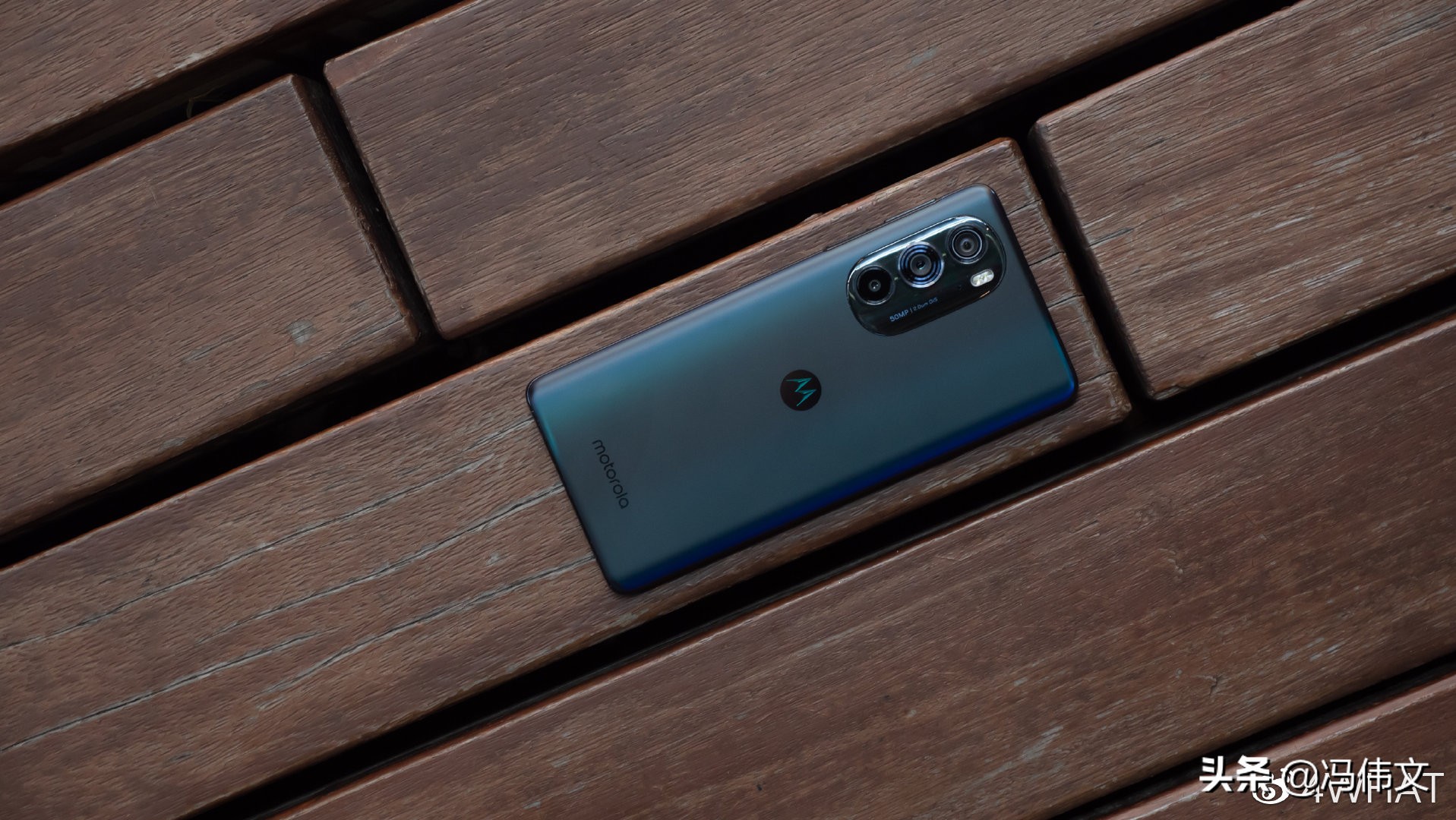 摩托罗拉edgex30运行速度对比,摩托罗拉edgex30实测热不热