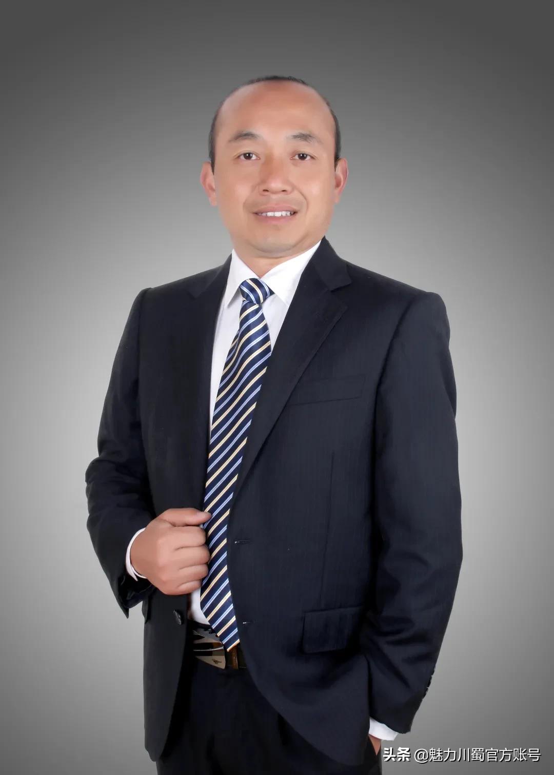 绵阳外国语学校李俊老师,绵阳外国语学校历史老师