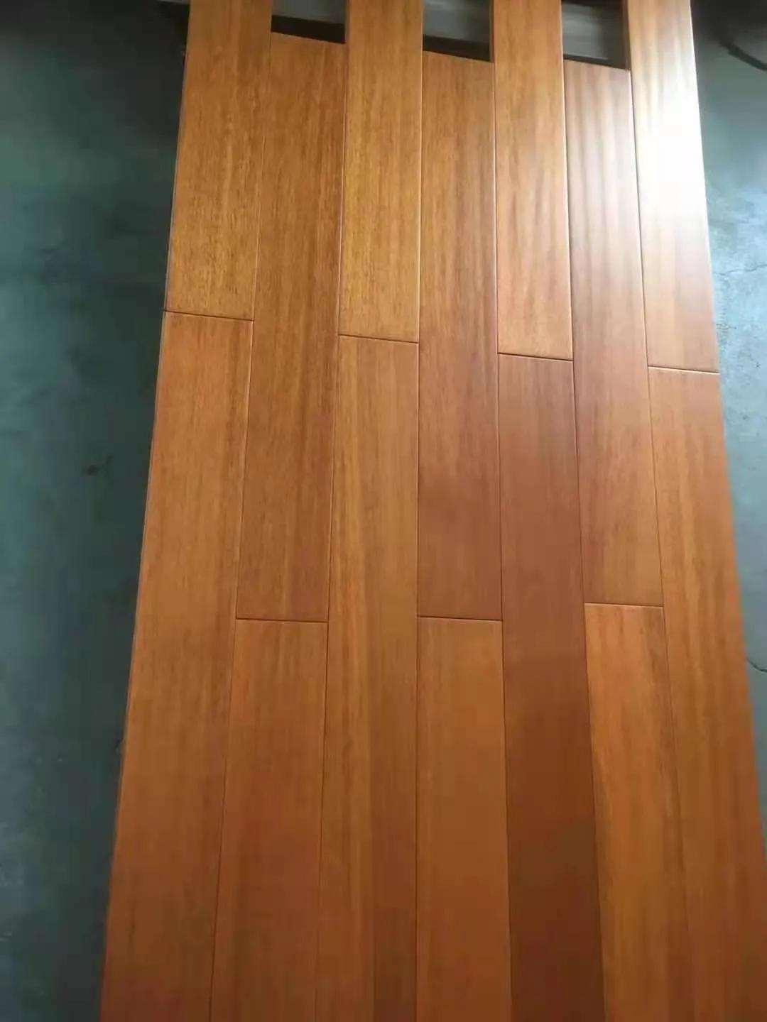 圣达地板番龙眼价格,番龙眼地板哪个牌子经济实惠