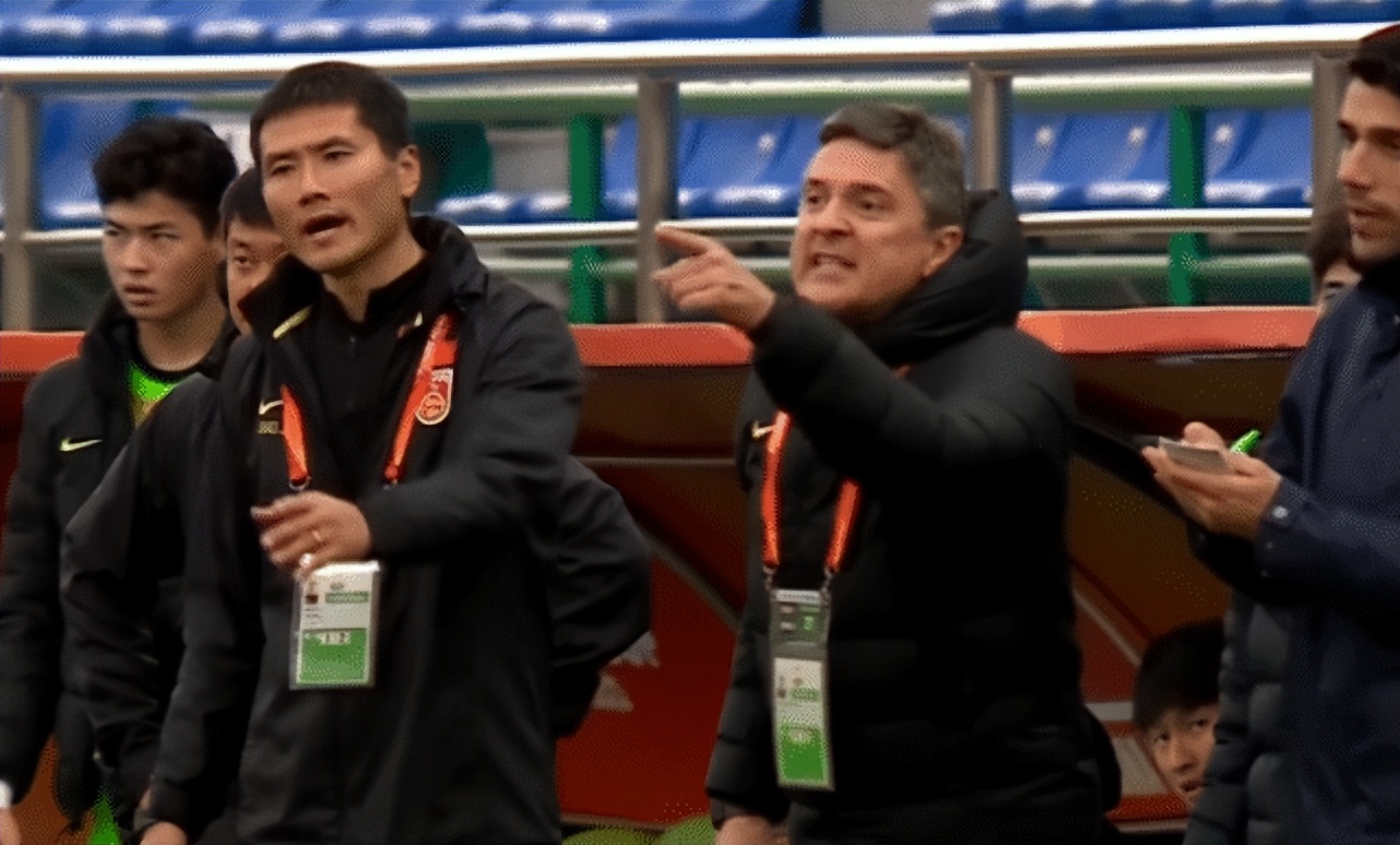 球迷赛后谈国足惨败韩国,国足vs韩国1-0完整回放长沙