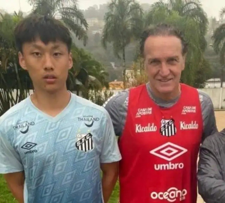 中国球员留洋巴甲一亿违约金,中国男足违约金