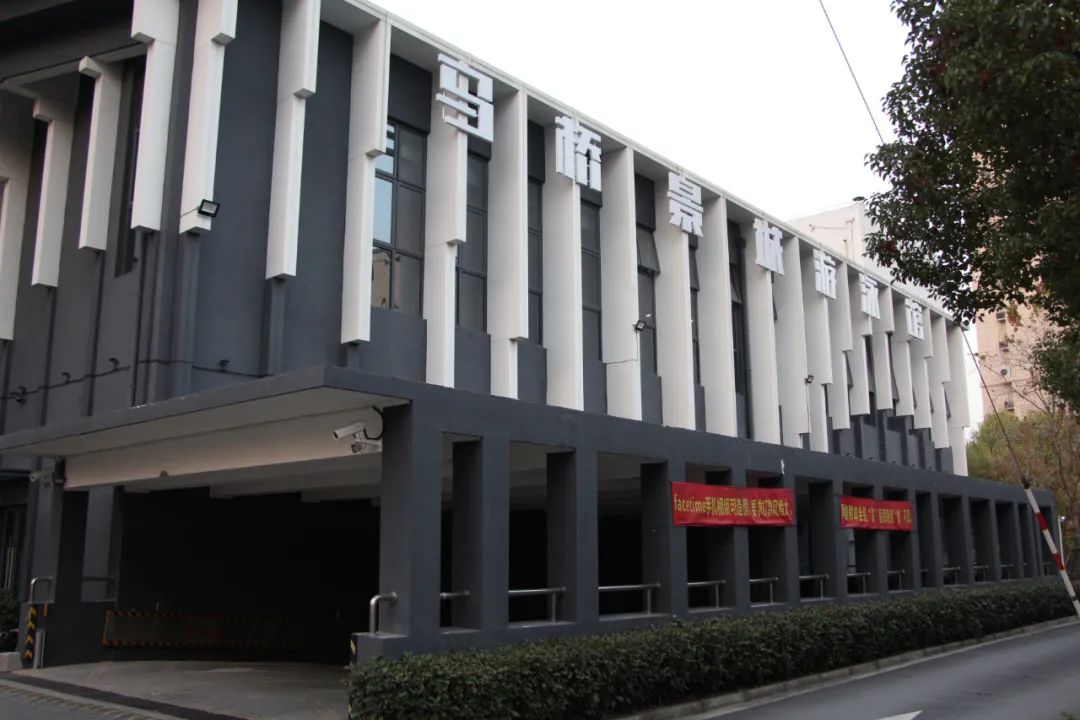 游泳馆体育中心,游泳馆里游泳健身