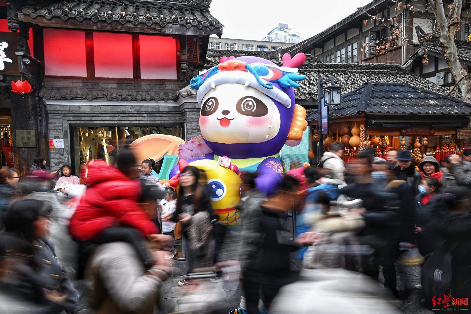 刷榜出圈！这个春节，“在成都过年”为何成为风尚？