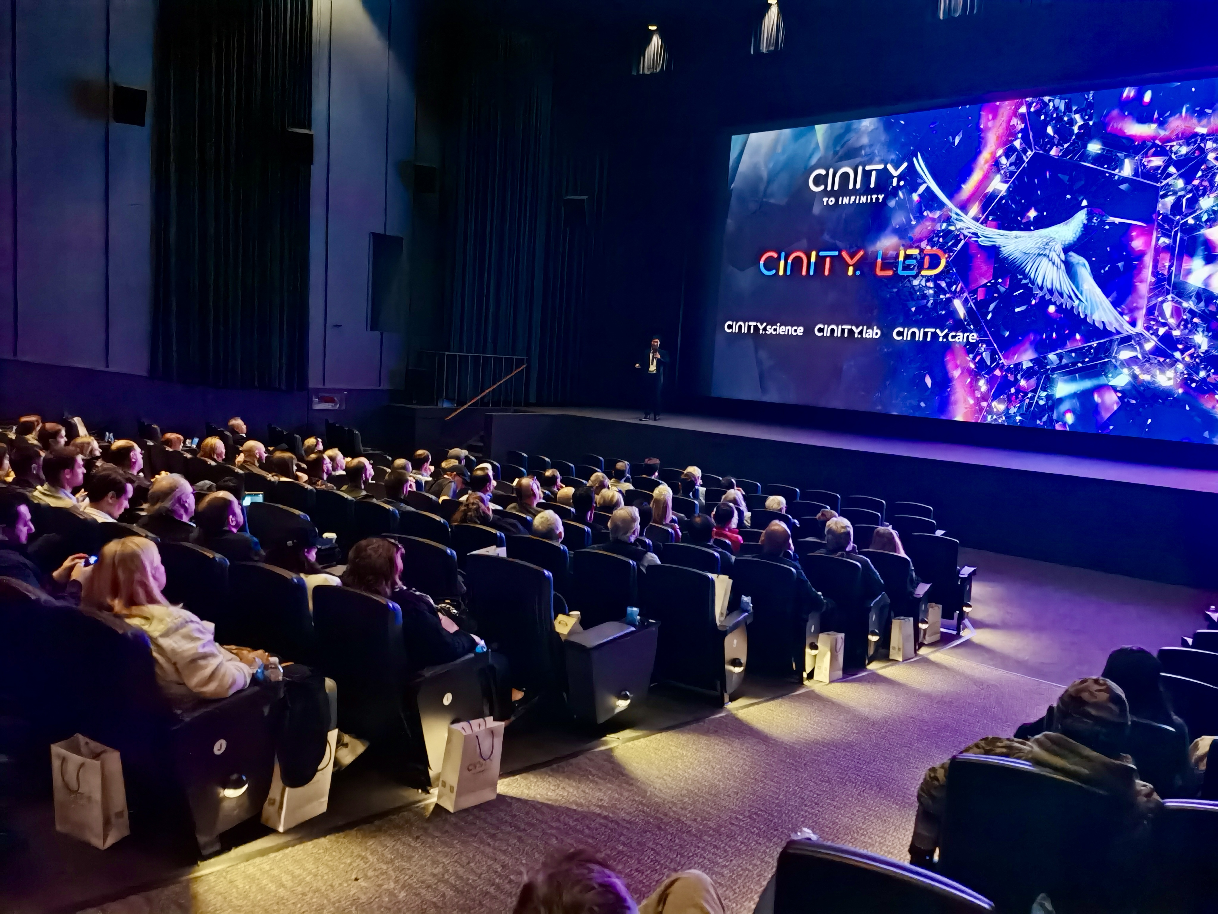 中影国际影城见面会,中影cinity亮相