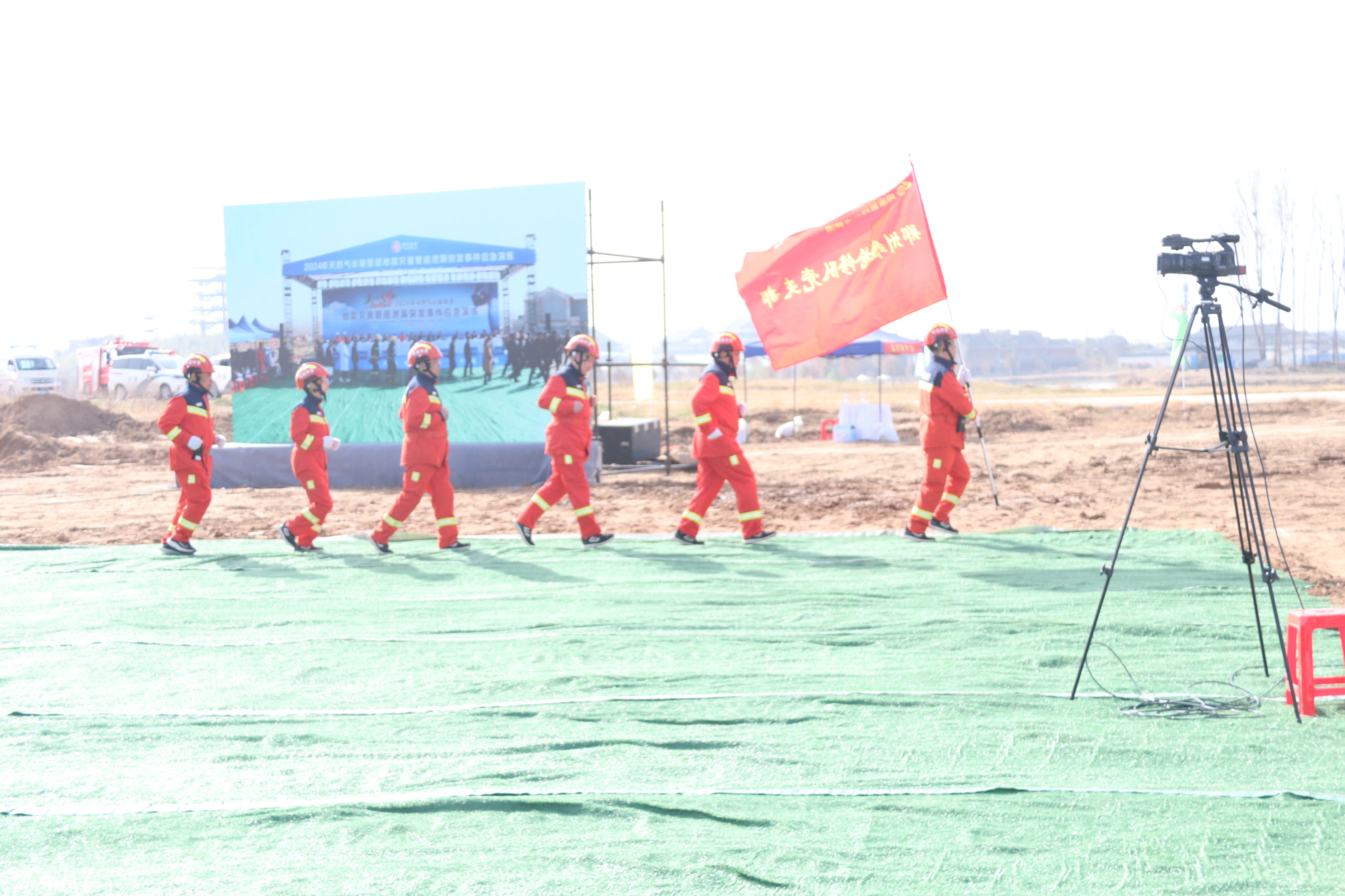 天然气管道泄漏演练视频,长输管道泄漏原因