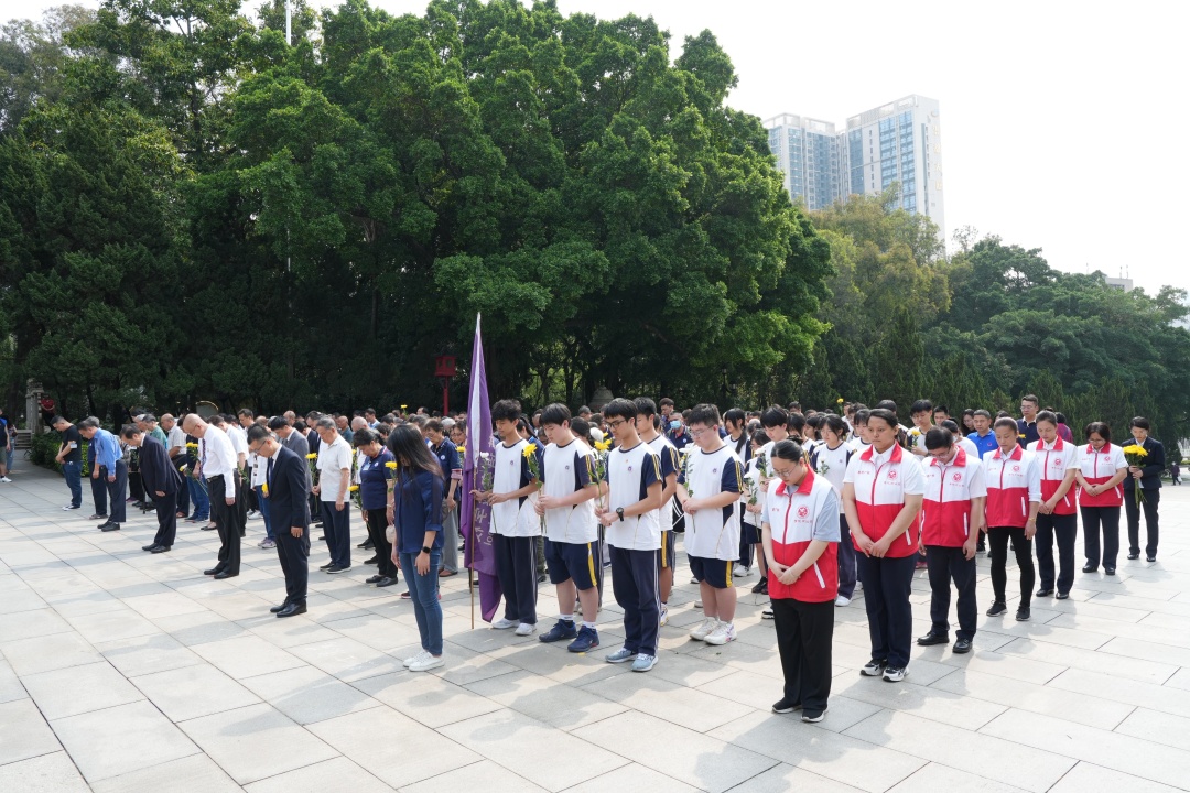 广州黄花岗七十二烈士陵园七律,走进广州黄花岗七十二烈士之墓