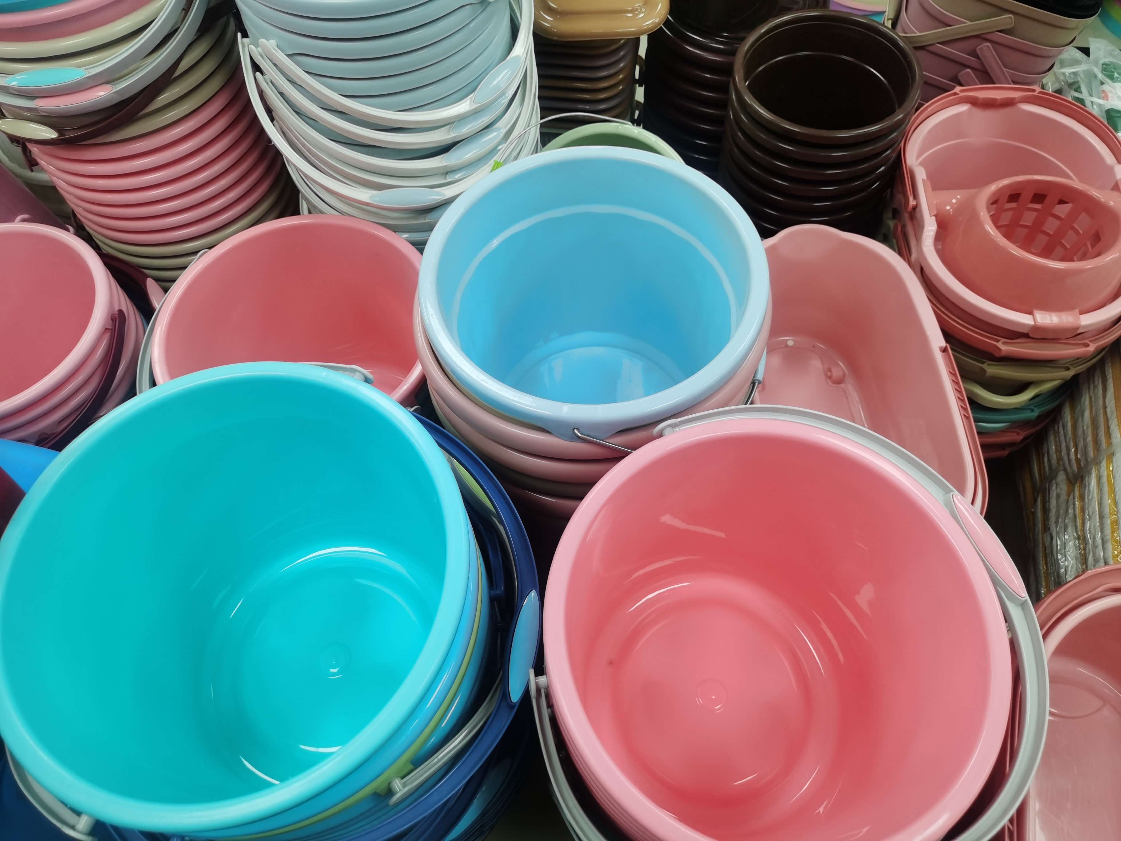 开屏帮你问专家｜如何应对微塑料这个“隐形的健康杀手”？