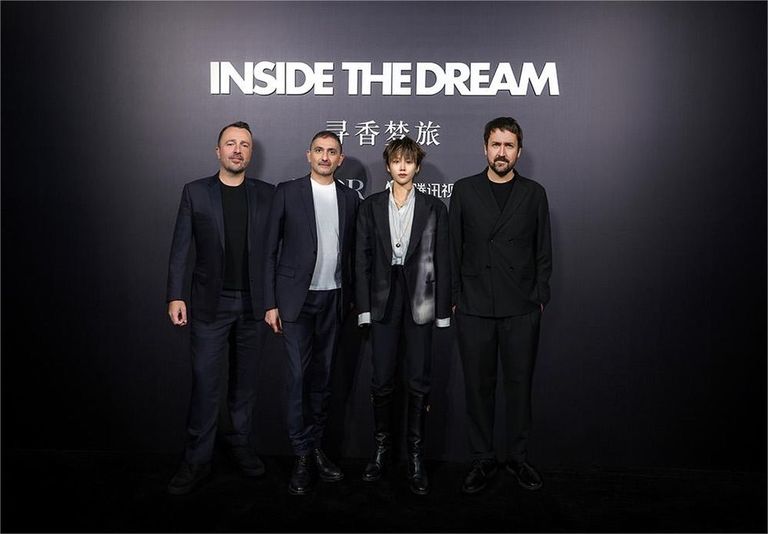 dior寻香之旅张凌赫,寻香之旅dior纪录片