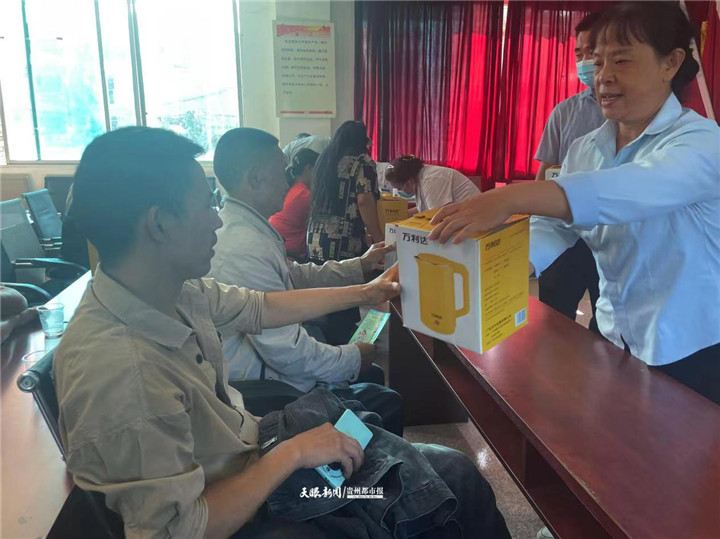 共建共享暖人心,医共体协作惠民生义诊活动暖人心