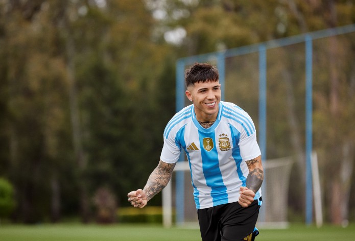 阿根廷队新球衣,阿根廷队蓝白球衣