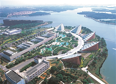 全链条推动产业发展,全链条孵化聚焦打造科创引擎