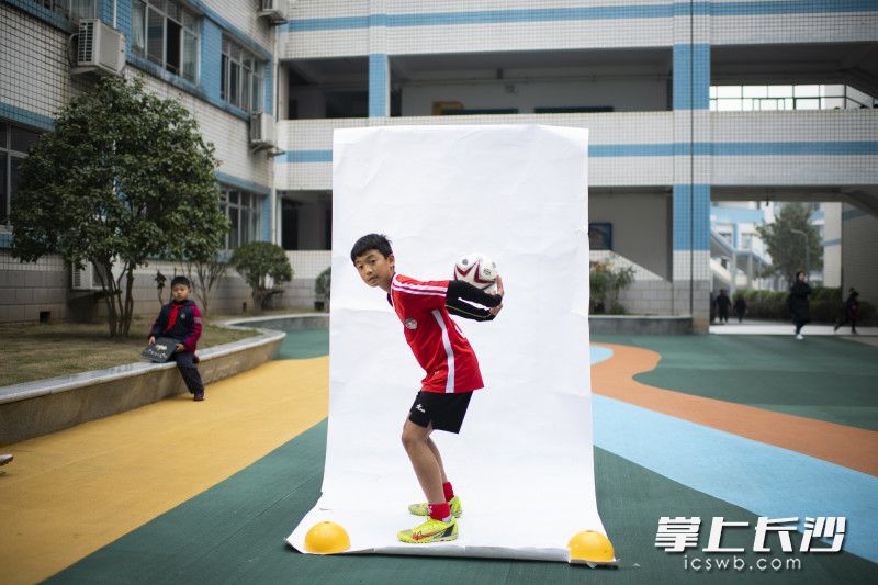 世界足球日展板,世界足球日图片