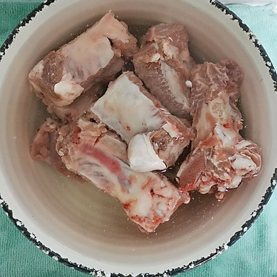 学做小鲍鱼烧排骨,红烧杏鲍菇排骨教程