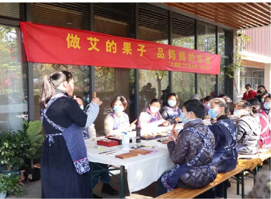 创新搭建平台助力妇女创业就业,天台县妇联刘银霞