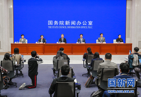 严禁削减挤占体育课时间,教育部严禁挤占体育课时间新闻