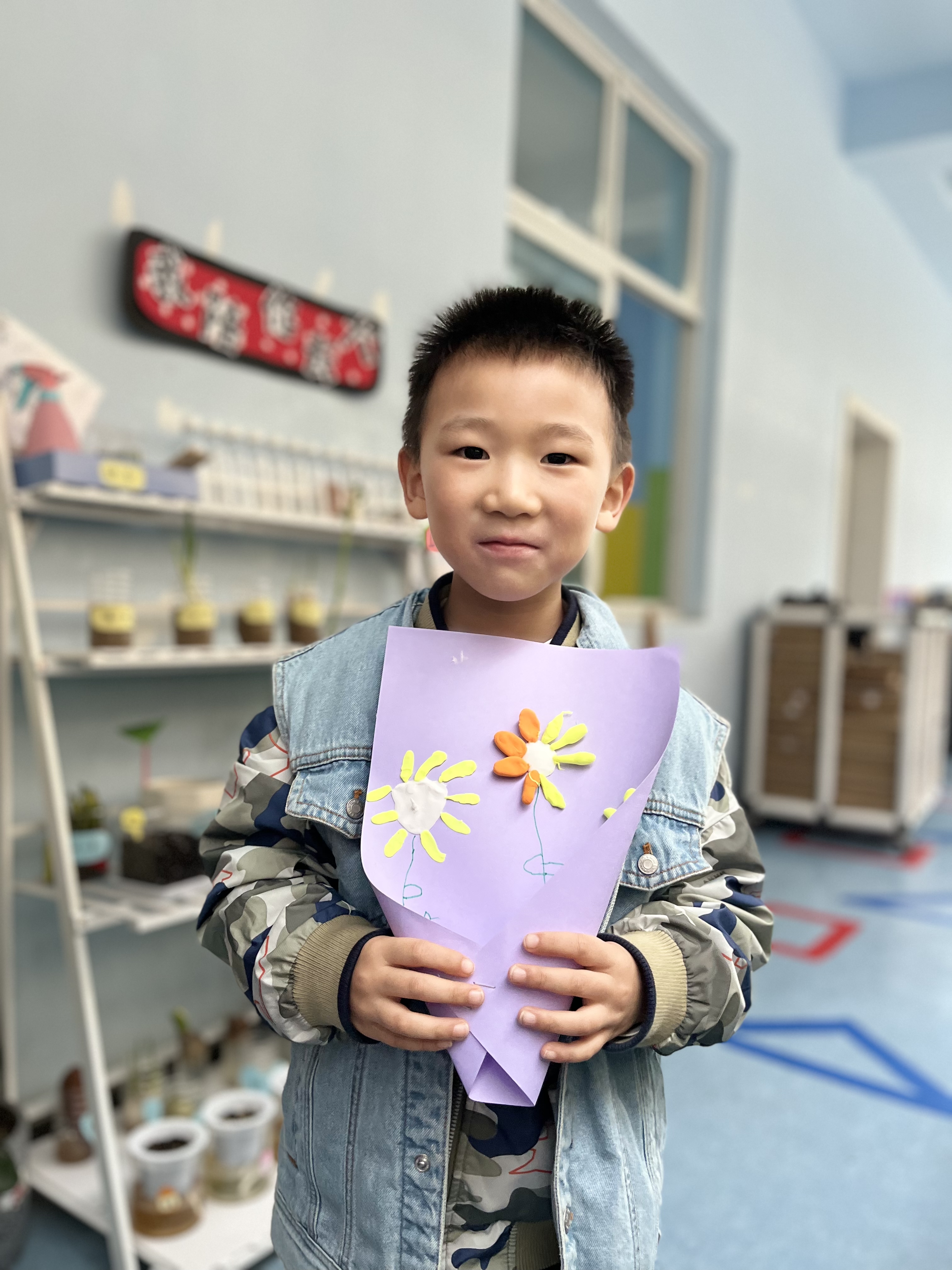 缅怀革命先烈传承红色基因——九江市湖滨幼儿园开展“清明祭英烈”系列活动